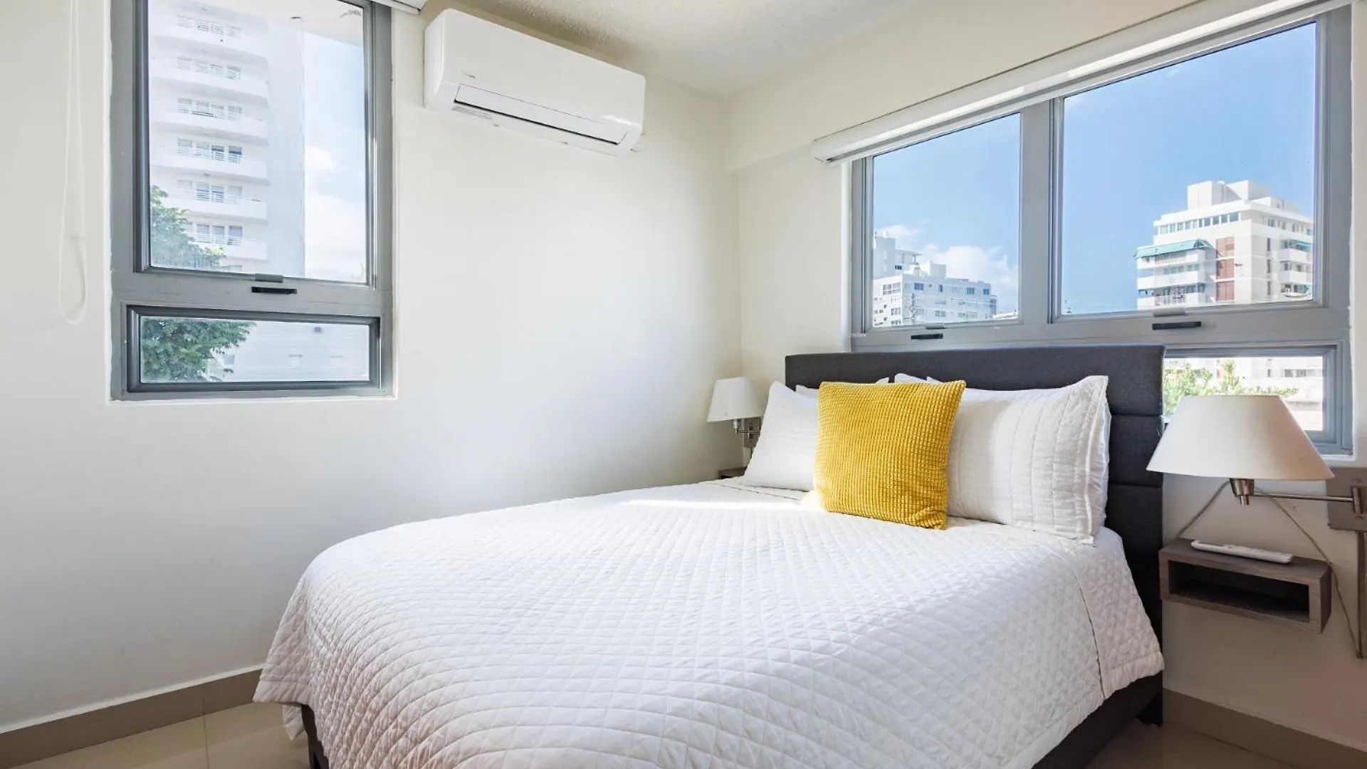 Avila Suites San Juan Pensión