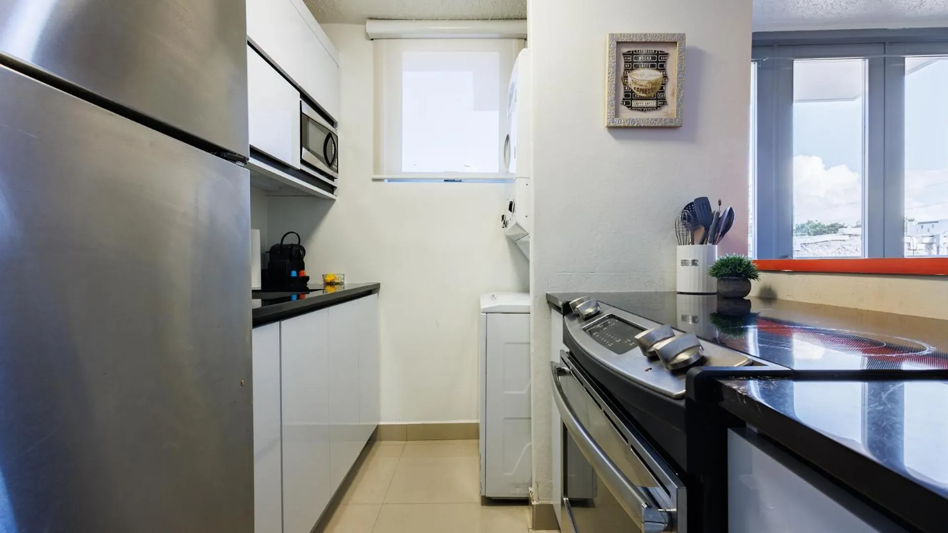 Avila Suites San Juan Pensión